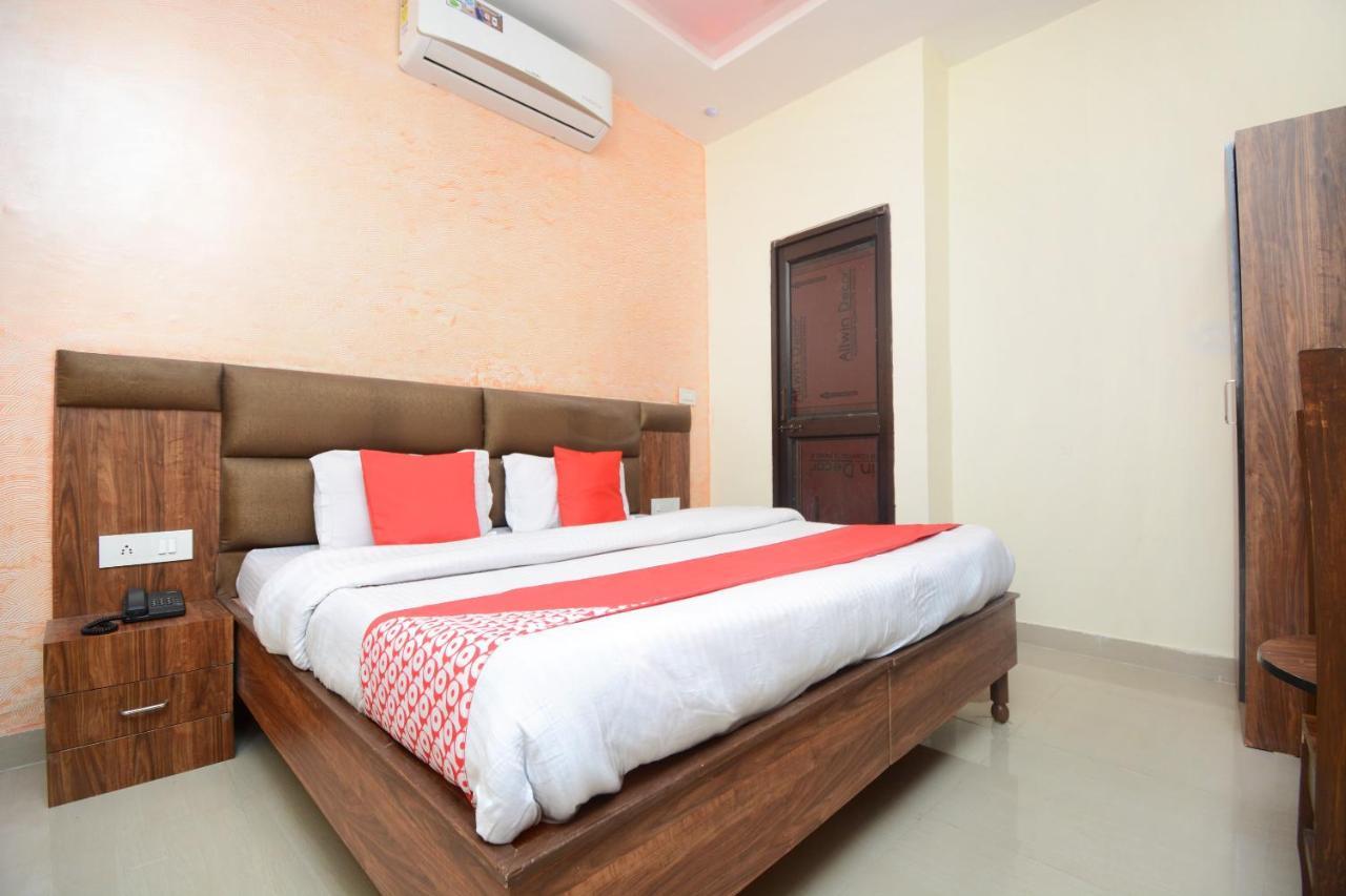 Oyo Himalayan Hotel 3*